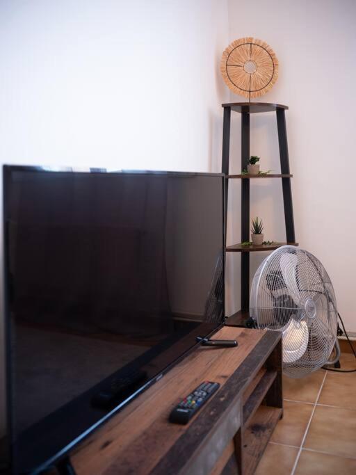 Appartement Tout Equipe Traversant 6 A 8 Couchages Marseilles Exterior foto