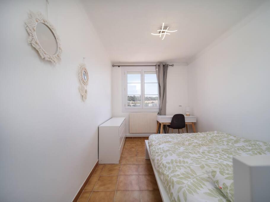 Appartement Tout Equipe Traversant 6 A 8 Couchages Marseilles Exterior foto