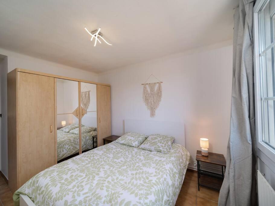 Appartement Tout Equipe Traversant 6 A 8 Couchages Marseilles Exterior foto
